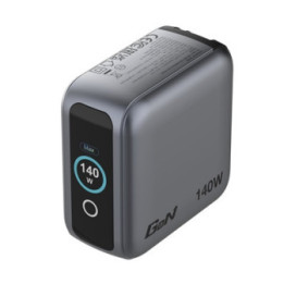 Verbatim Mini GaN Charger 140W With Display  140W 4-Port + 140W USB-C to USB-C Cable